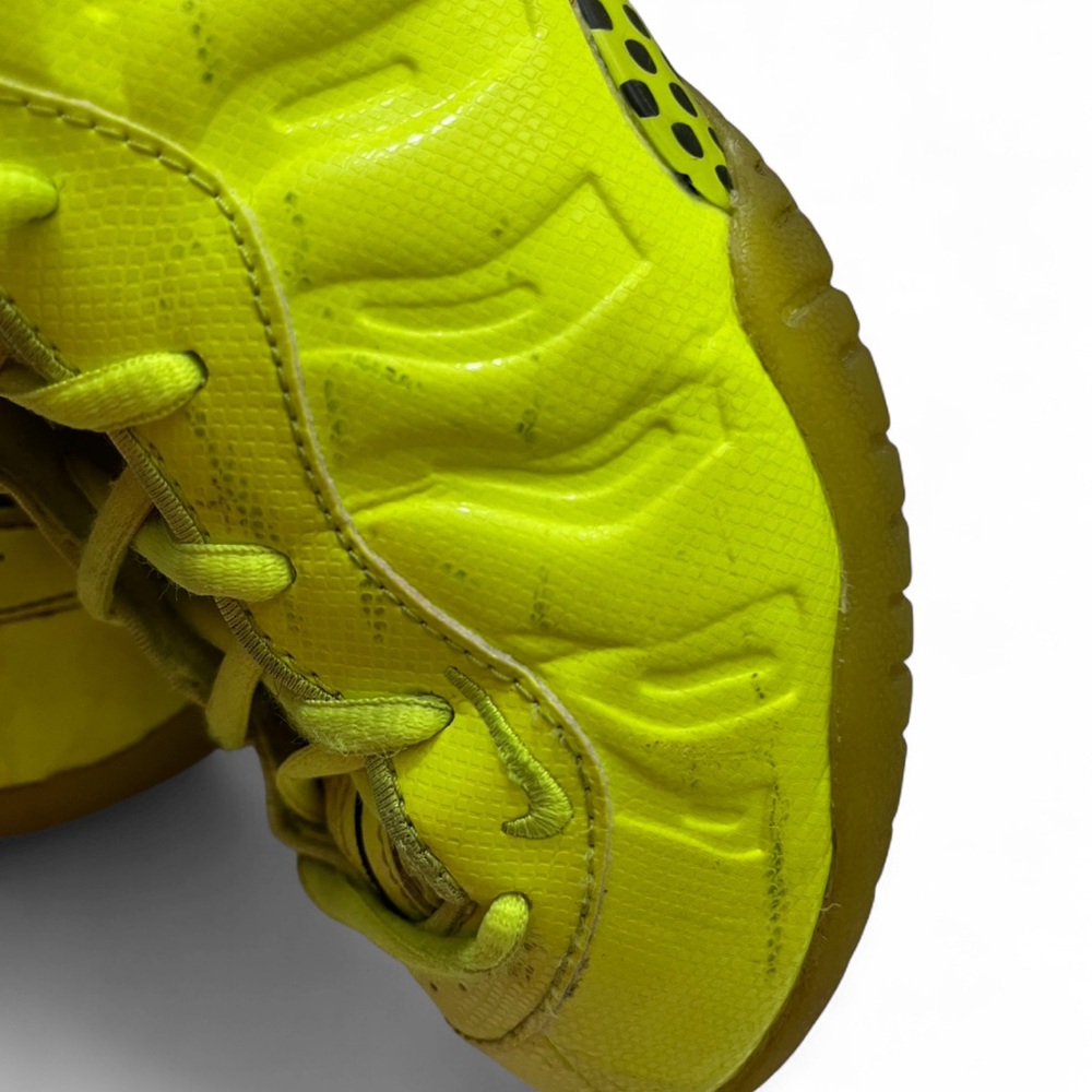 2.5Y Nike Air Foamposite Pro Volt Neon Yellow Unisex Nike Bball Sneakers - Picture 7 of 11
